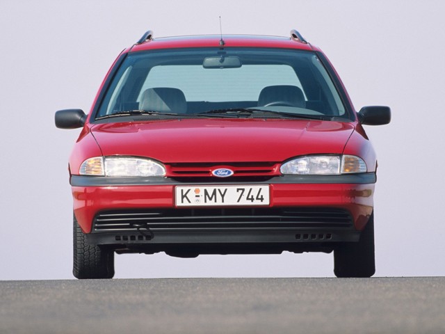 Ford Mondeo Wagon Foto 3