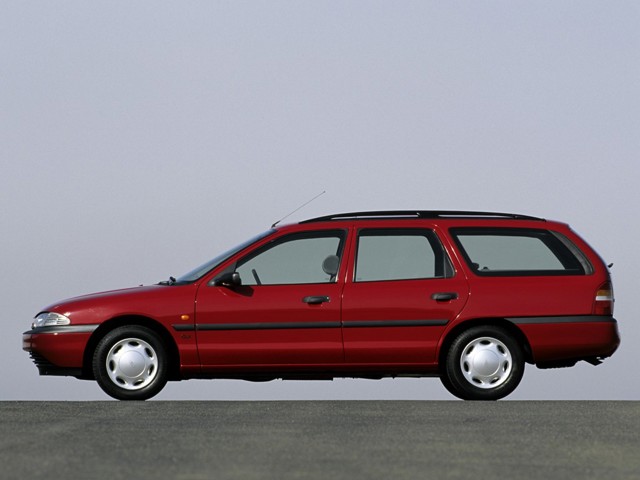 Ford Mondeo Wagon Foto 4