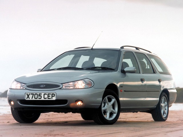 Ford Mondeo Wagon Foto 17