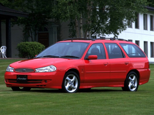 Ford Mondeo Wagon Foto 8