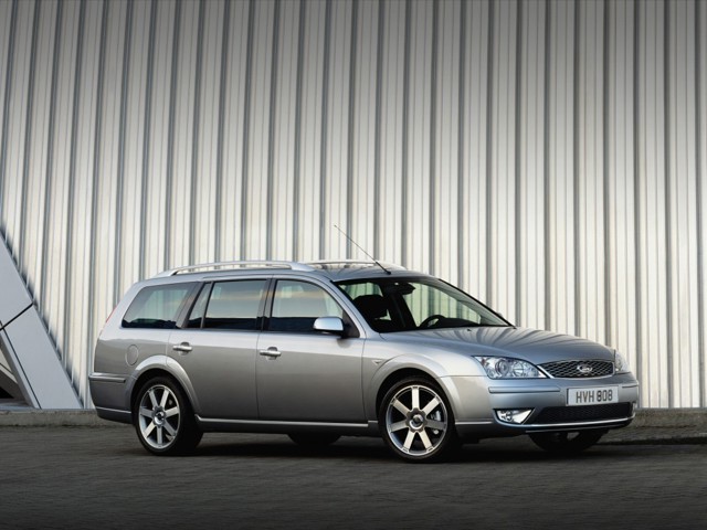 Ford Mondeo Wagon Foto 9