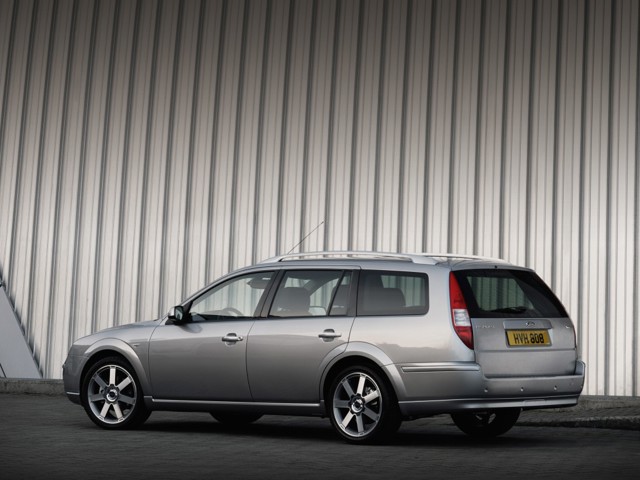 Ford Mondeo Wagon Foto 10