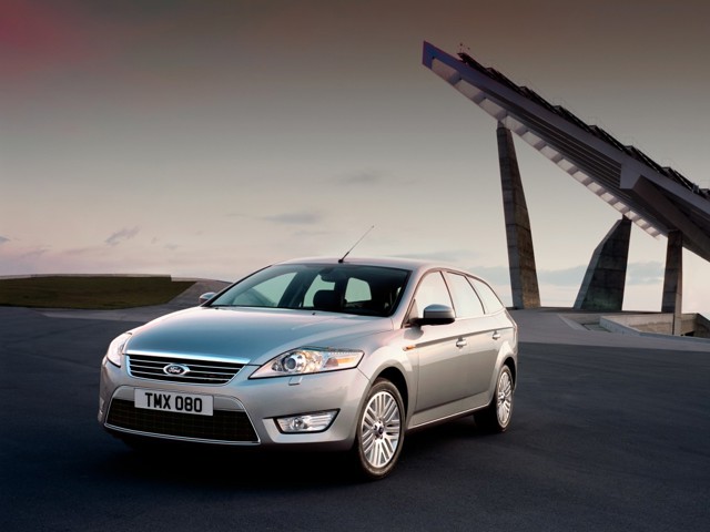 Ford Mondeo Wagon Foto 13