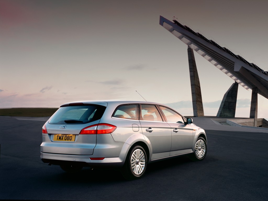 Ford Mondeo Wagon photo 14