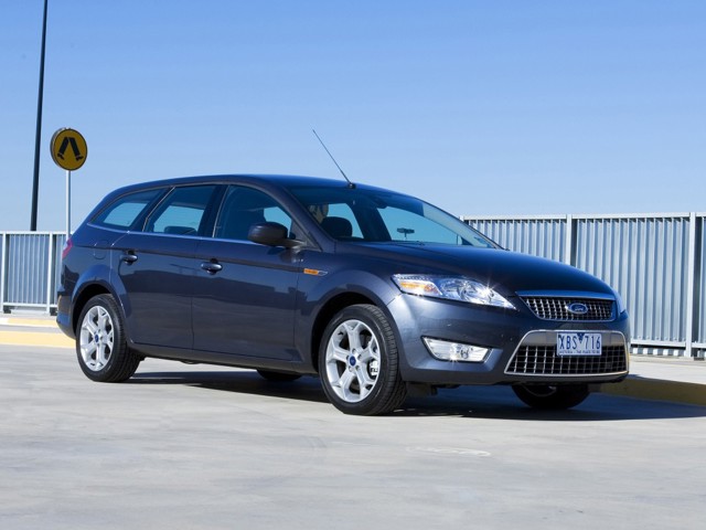 Ford Mondeo Wagon Foto 21
