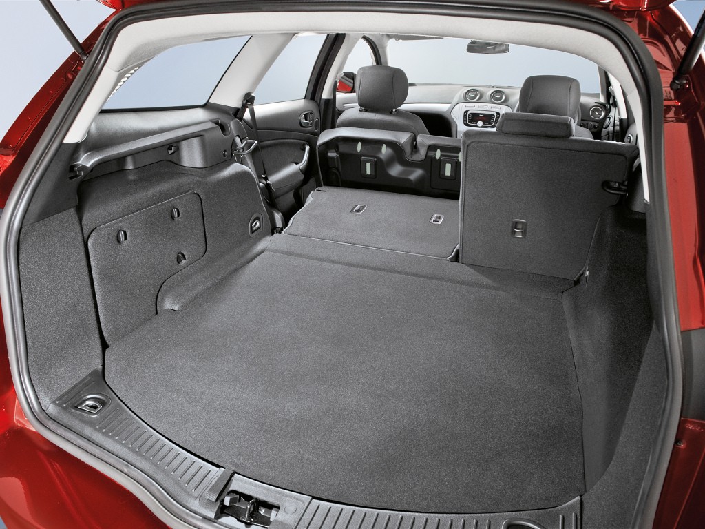 Ford Mondeo Wagon photo 28