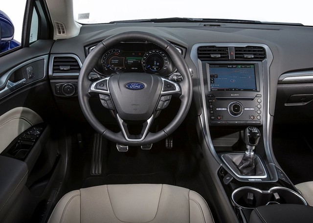 Ford Mondeo Wagon photo 34