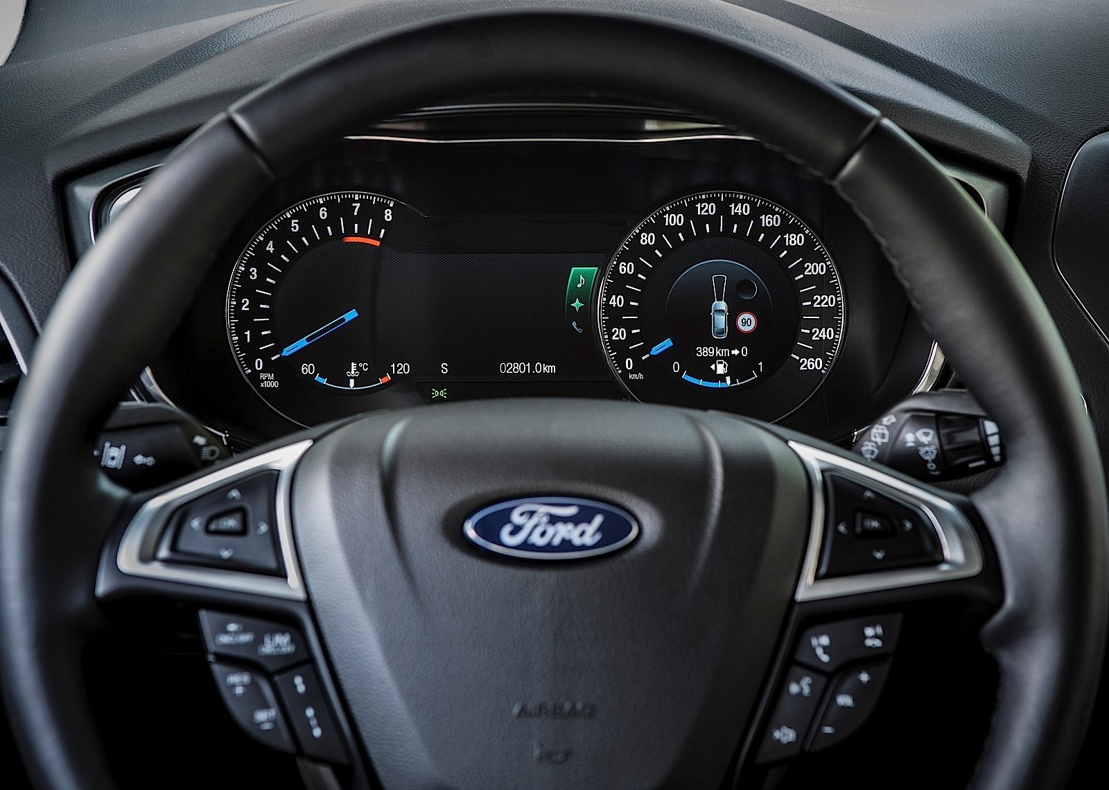 Ford Mondeo Wagon photo 49