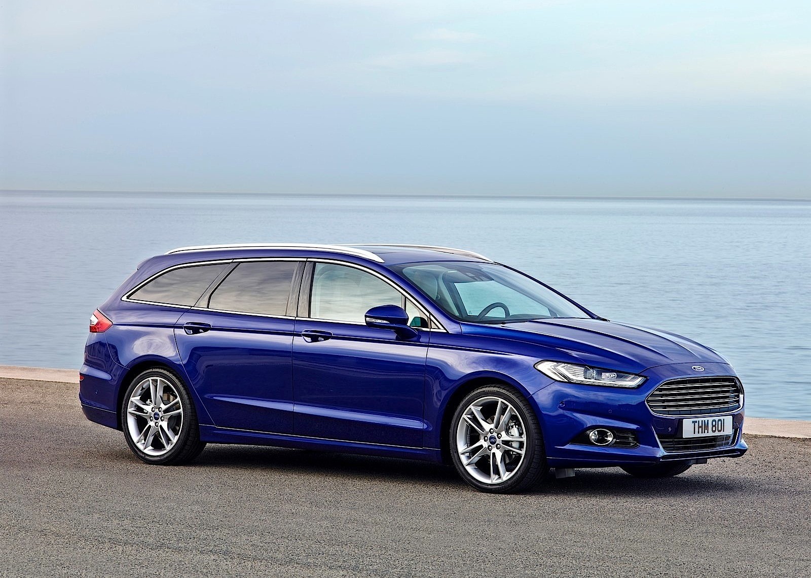 Ford Mondeo Wagon photo 8