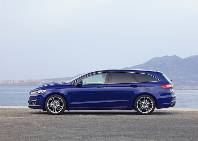 Ford Mondeo Wagon photo 17