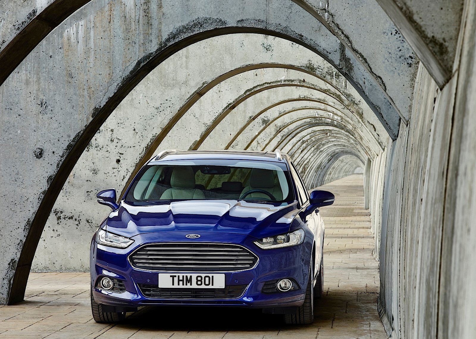 Ford Mondeo Wagon photo 20