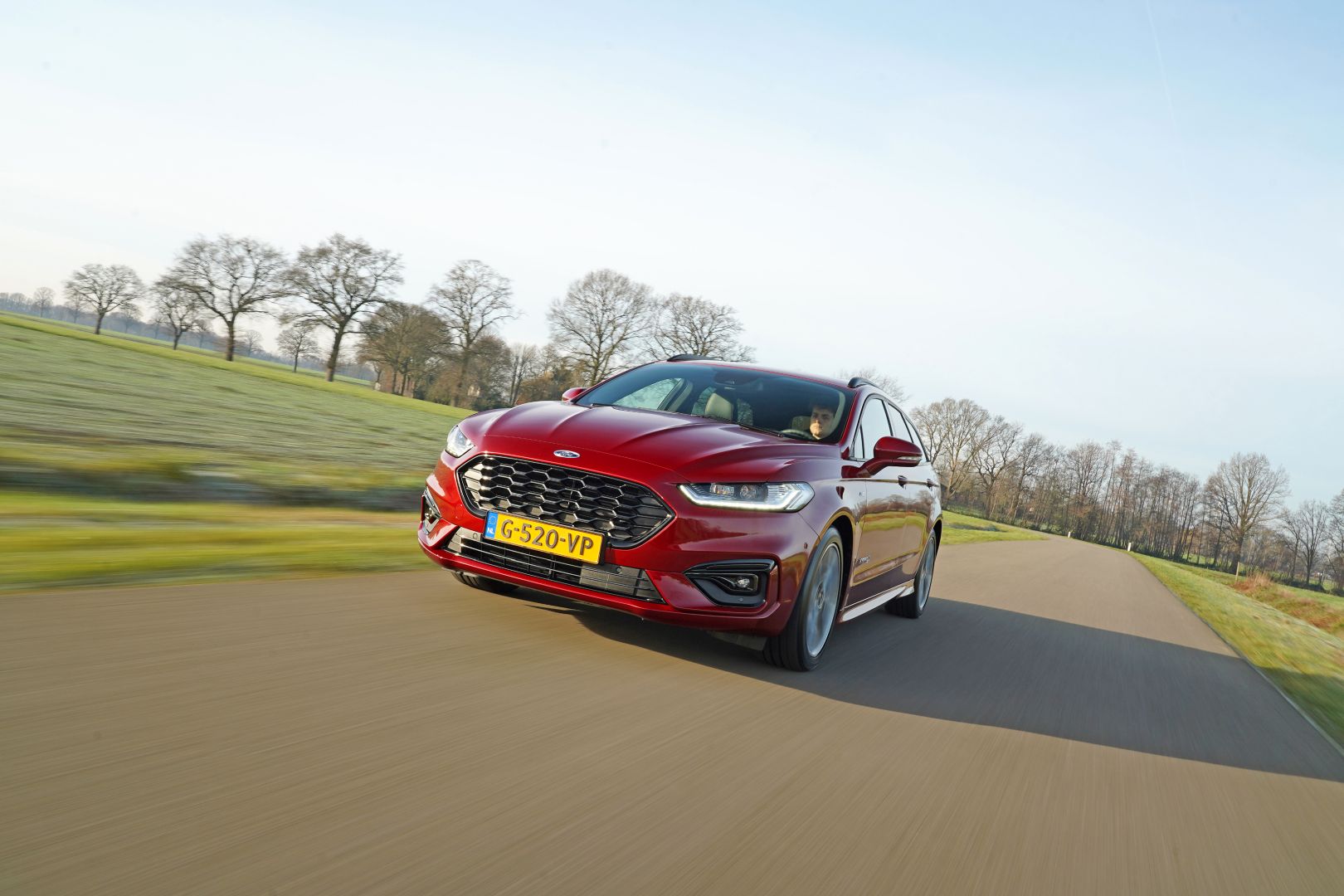 Ford Mondeo Wagon photo 15