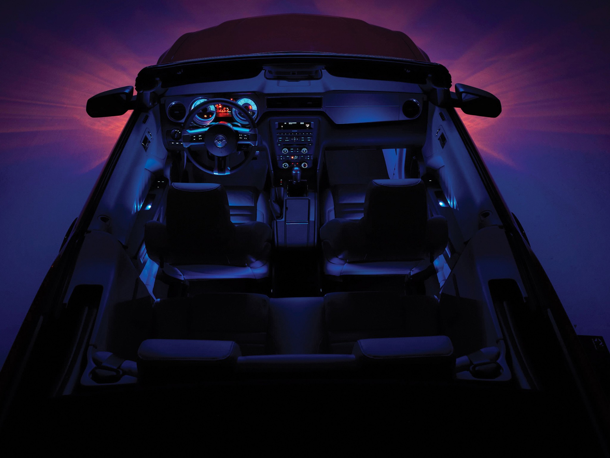 Ford Mustang Convertible photo 29