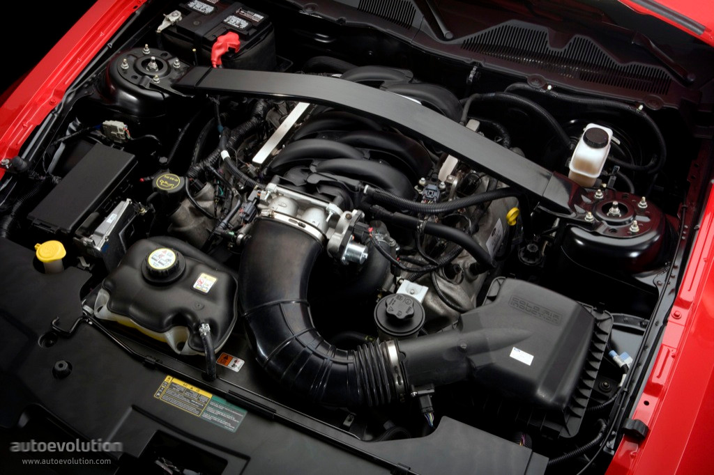 Ford Mustang Convertible photo 24