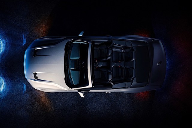 FORD Mustang Convertible