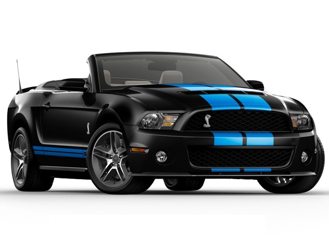 Ford Mustang Convertible photo 14
