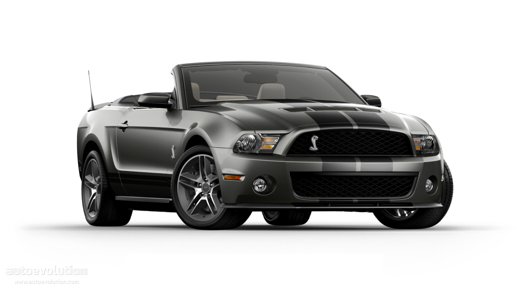 Ford Mustang Convertible photo 3