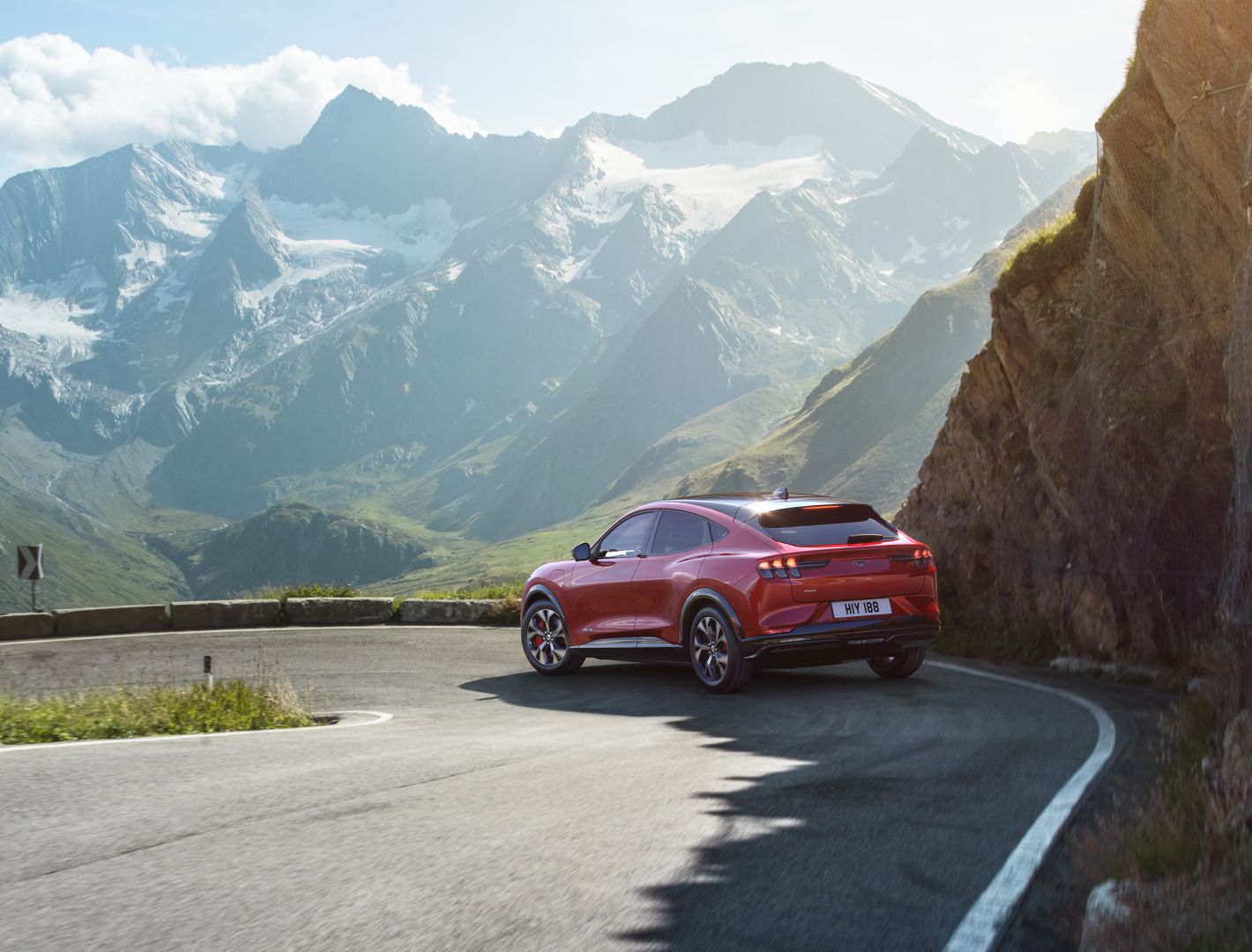 Ford Mustang Mach-E photo 5