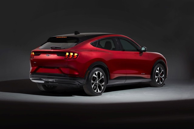 Ford Mustang Mach-E photo 17
