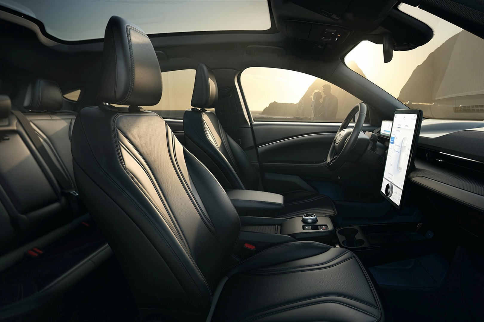 Ford Mustang Mach-E photo 70