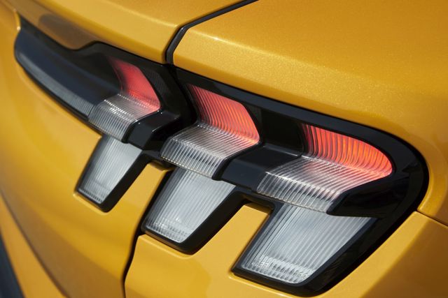 Ford Mustang Mach-E Foto 11