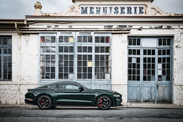 Ford Mustang foto 10