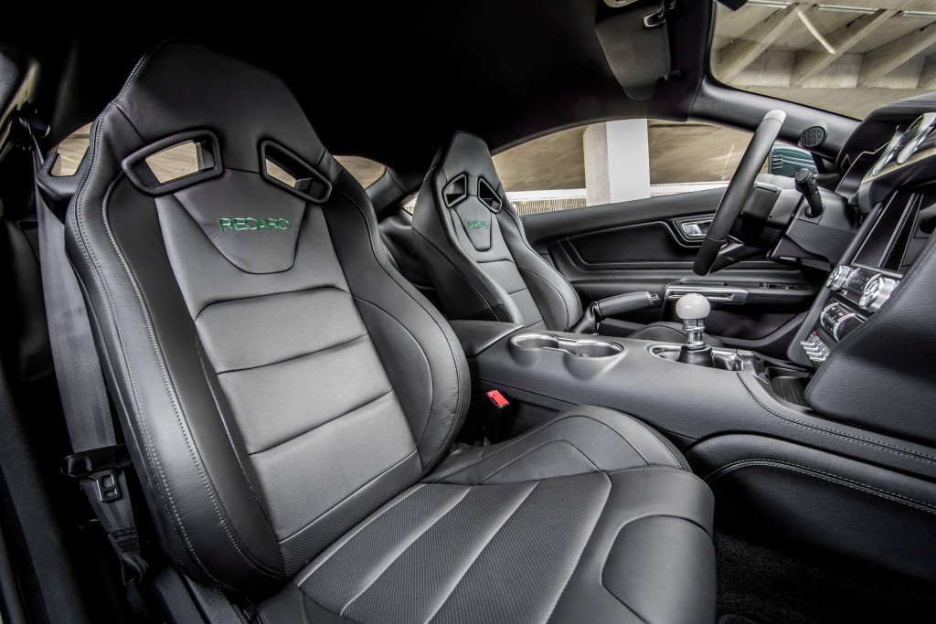 Ford Mustang photo 53