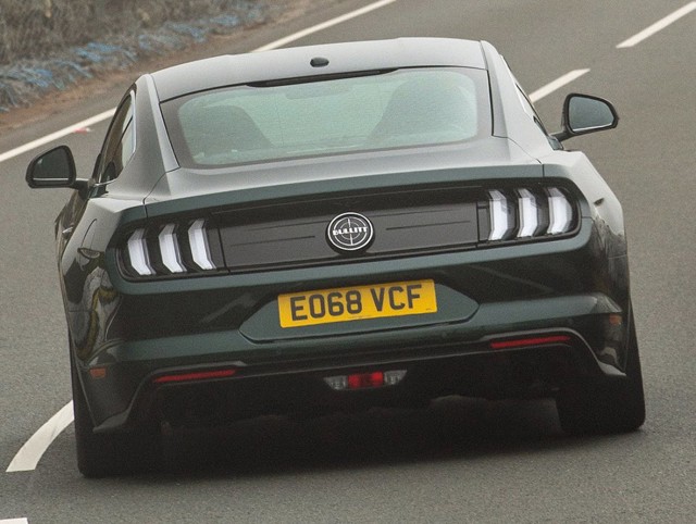 Ford Mustang foto 29