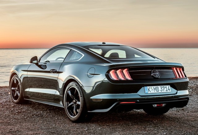 Ford Mustang foto 32