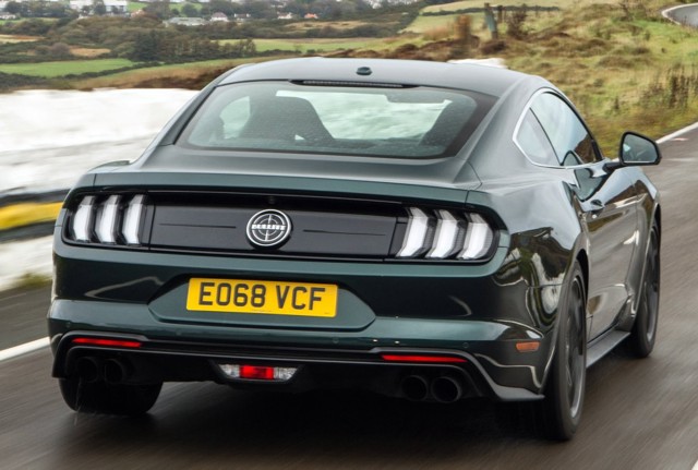 Ford Mustang foto 35