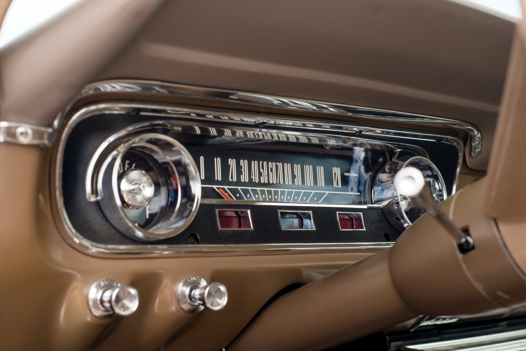 Ford Mustang photo 15