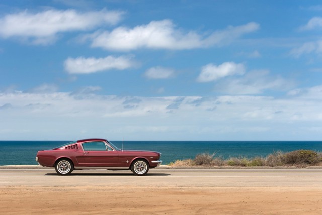 Ford Mustang foto 3