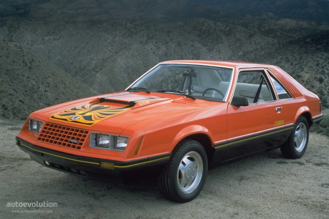 Ford Mustang Foto 1