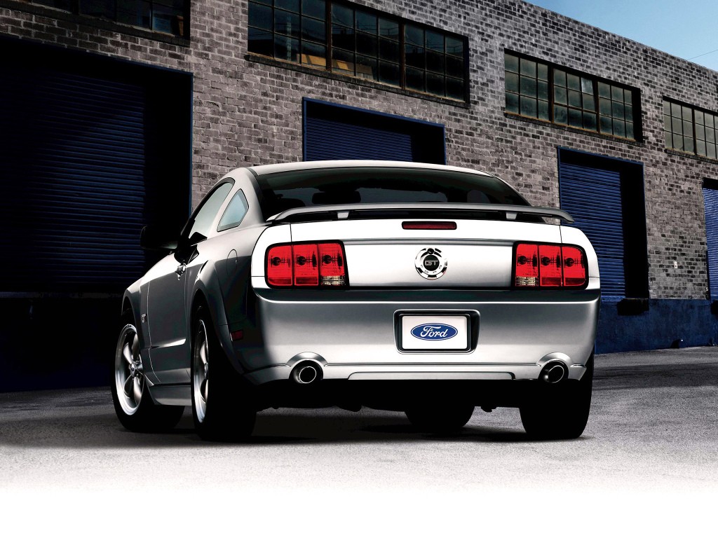 Ford Mustang photo 10