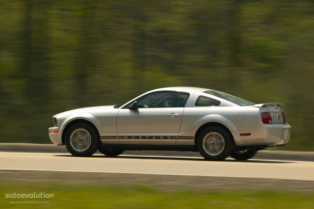 Ford Mustang Foto 6