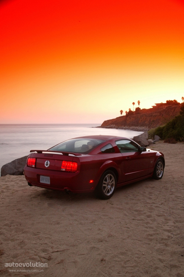 Ford Mustang Foto 9