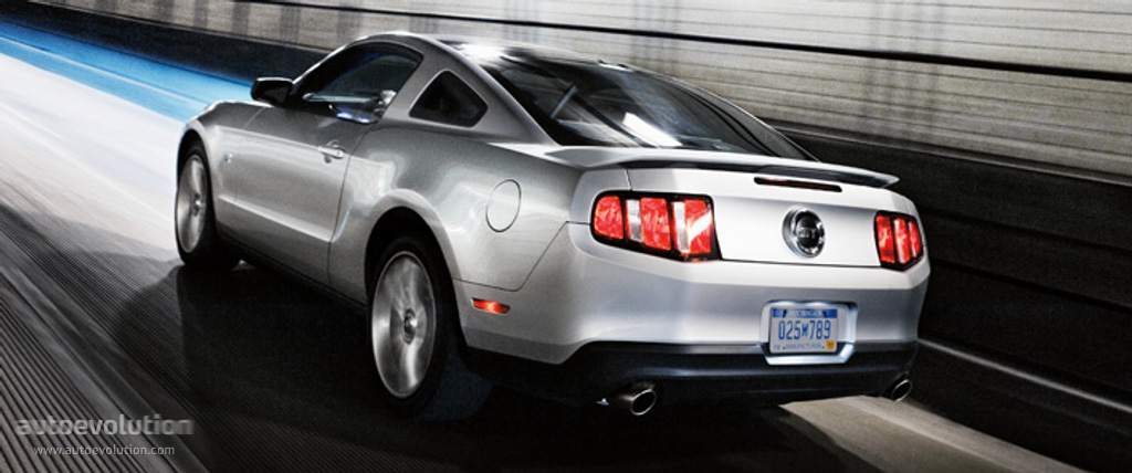 Ford Mustang photo 3