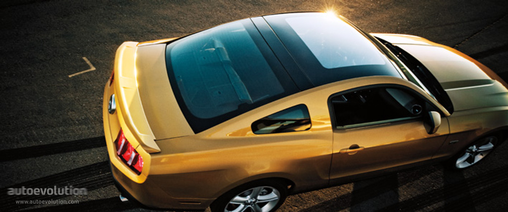 Ford Mustang photo 6