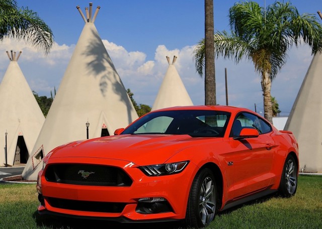 Ford Mustang Foto 104