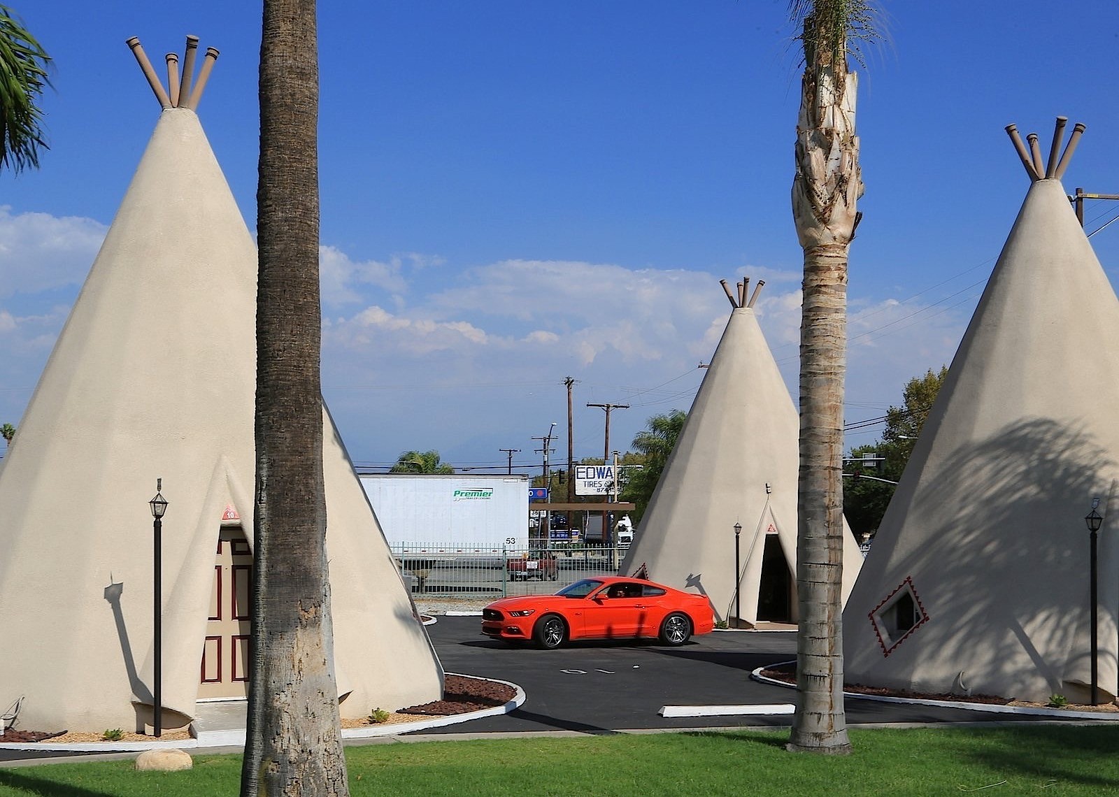 Ford Mustang photo 106