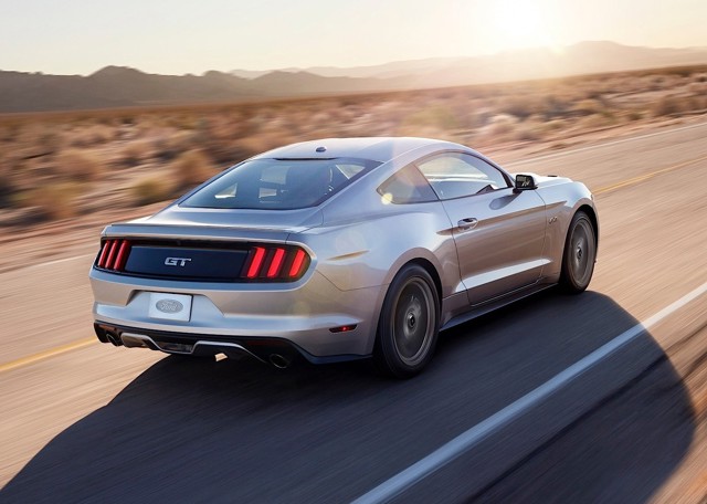 Ford Mustang Foto 121