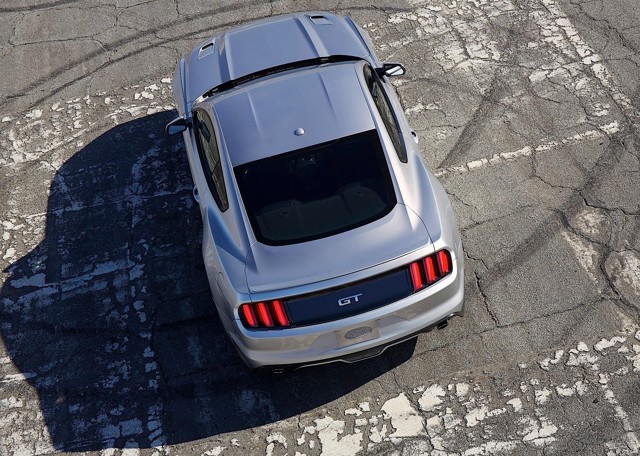 Ford Mustang Foto 128