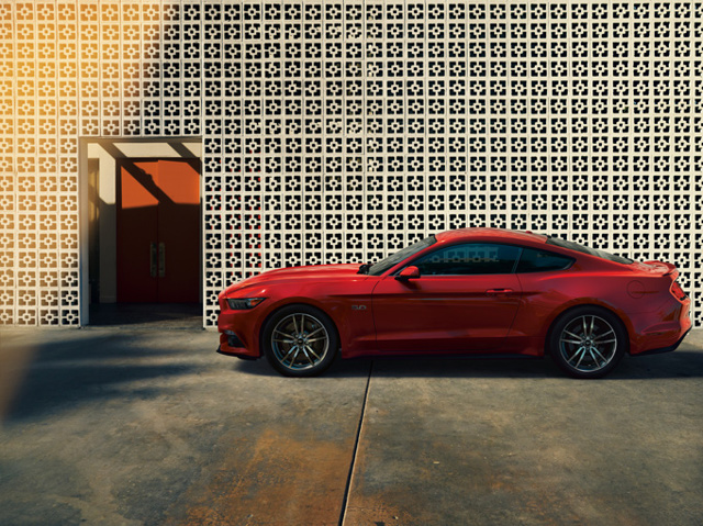 Ford Mustang Foto 12