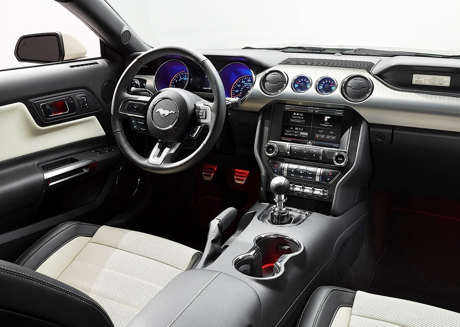 Ford Mustang photo 151