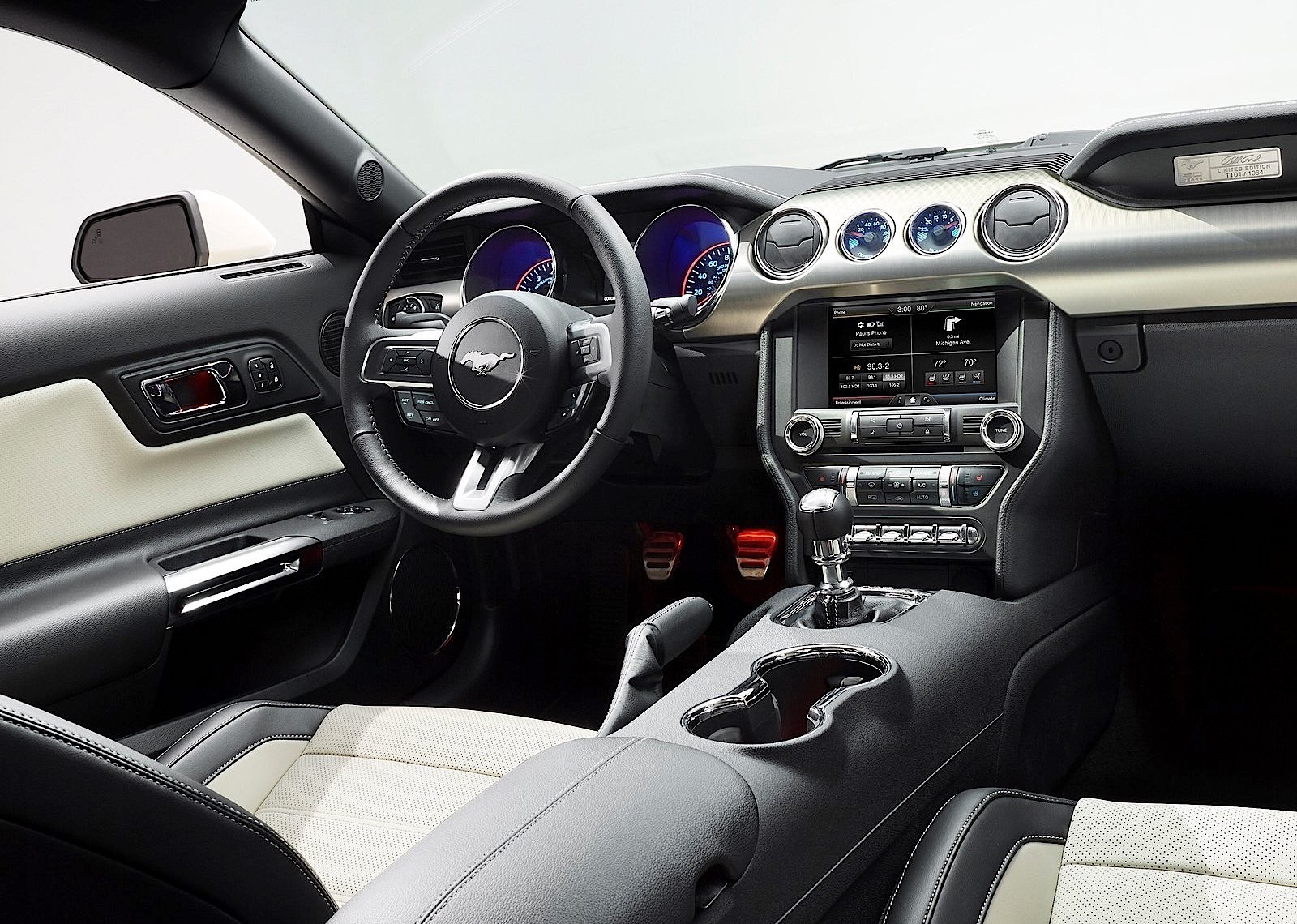 Ford Mustang photo 152