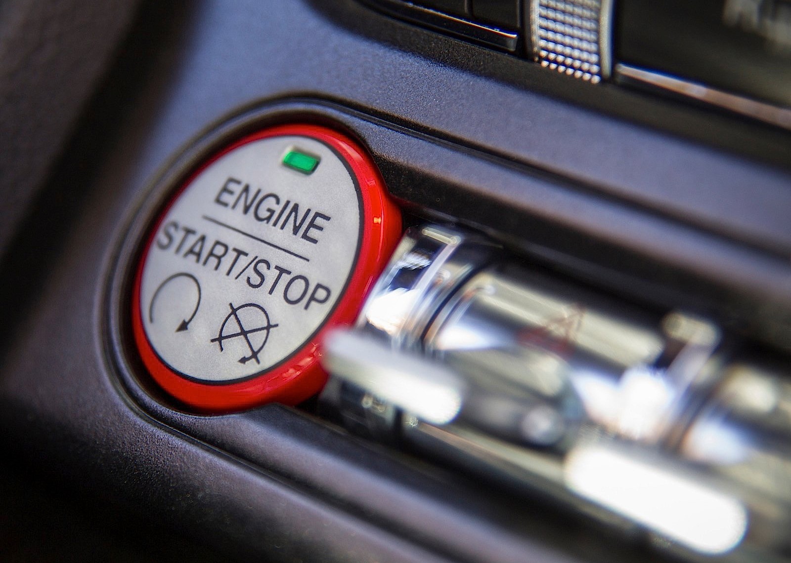 Ford Mustang photo 170