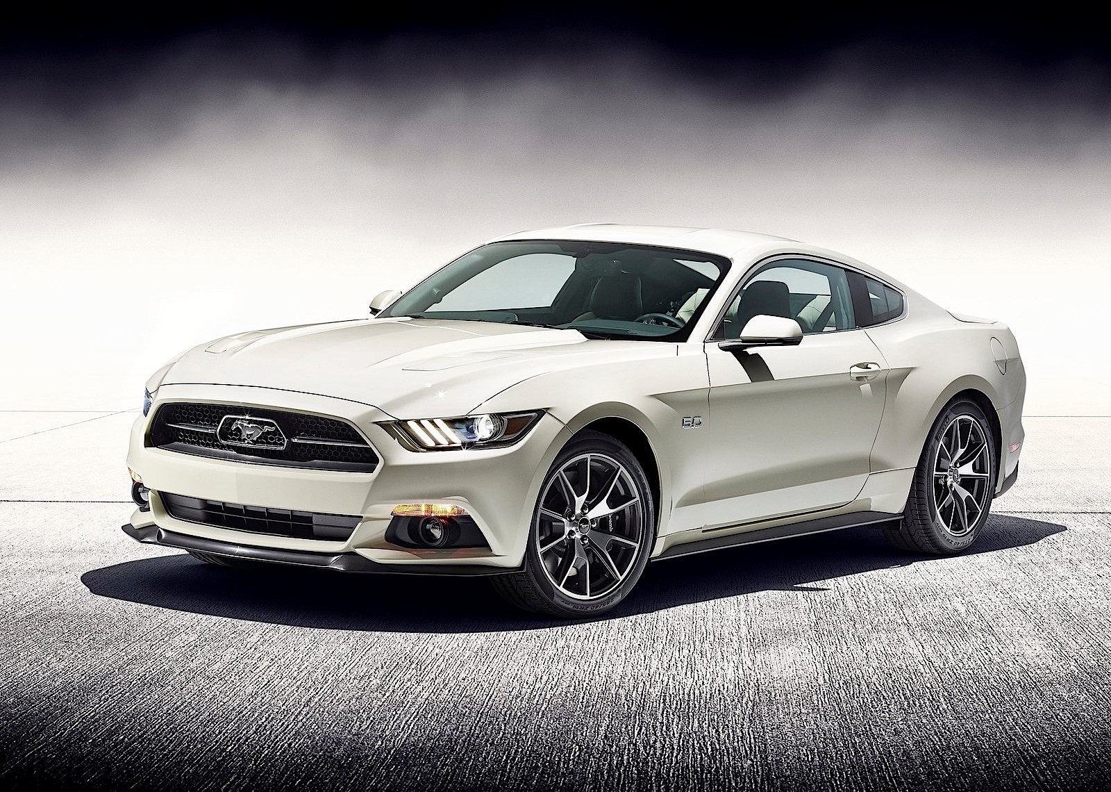 Ford Mustang photo 45