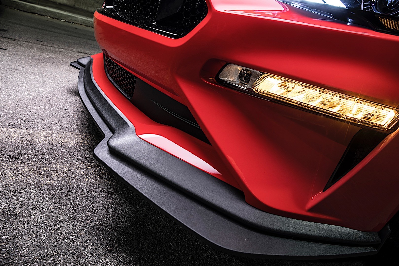 Ford Mustang photo 21