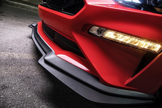 Ford Mustang photo 21