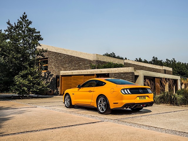 Ford Mustang photo 41